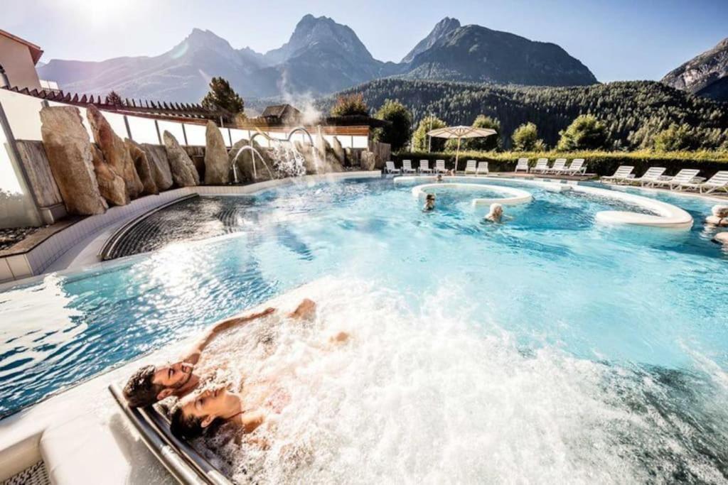 Aaa Chalet Allegra Rojo With Mountain View 스쿠올 외부 사진