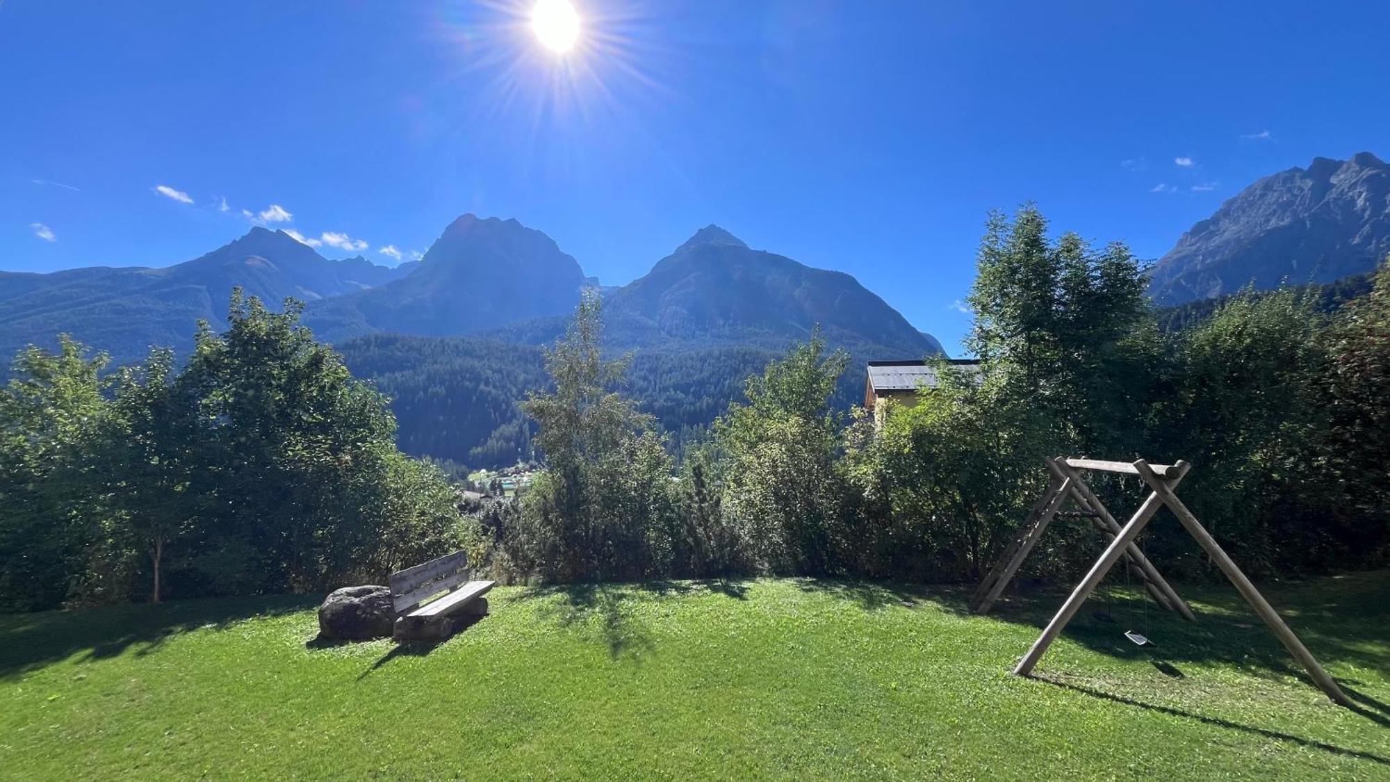 Aaa Chalet Allegra Rojo With Mountain View 스쿠올 외부 사진